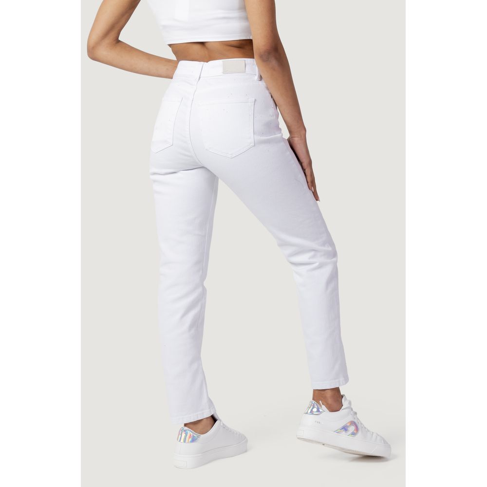 White Cotton Mom Jean