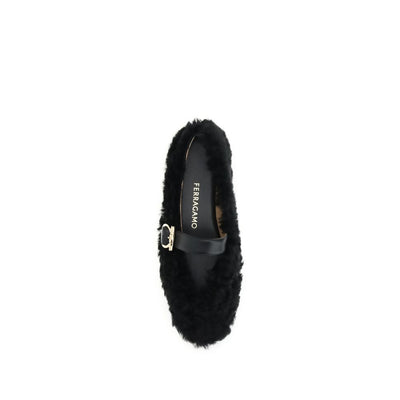 Gancini-embellished Ballerinas